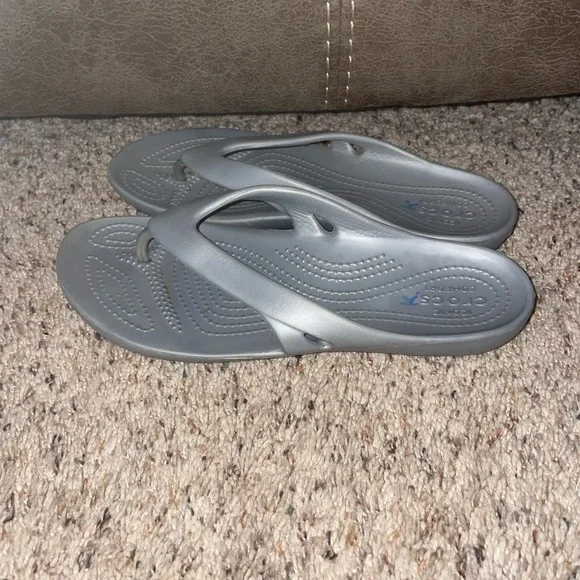 Crocs Kadee II Women's Flip Flop Size 8 Sandals - Picture 3 of 5